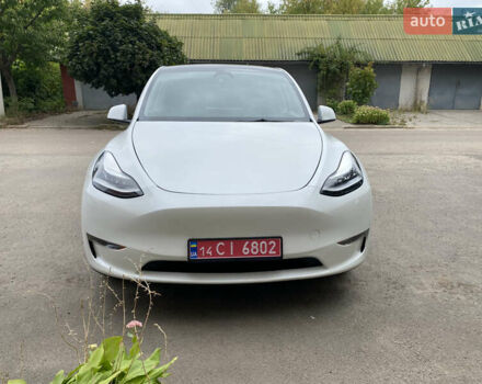 Белый Тесла Model Y, объемом двигателя 0 л и пробегом 58 тыс. км за 24000 $, фото 4 на Automoto.ua