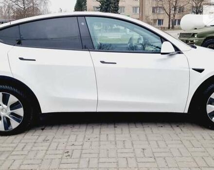 Білий Тесла Model Y, об'ємом двигуна 0 л та пробігом 48 тис. км за 41800 $, фото 16 на Automoto.ua