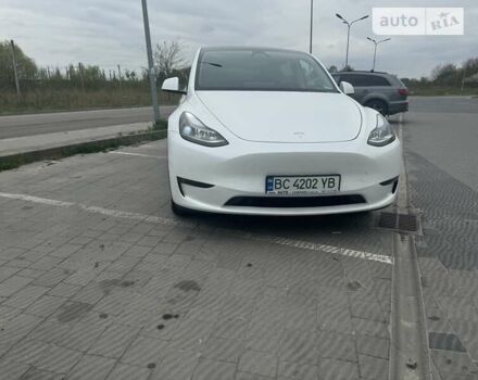 Белый Тесла Model Y, объемом двигателя 0 л и пробегом 39 тыс. км за 37500 $, фото 36 на Automoto.ua