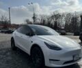Белый Тесла Model Y, объемом двигателя 0 л и пробегом 57 тыс. км за 27000 $, фото 3 на Automoto.ua