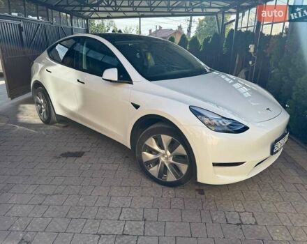 Белый Тесла Model Y, объемом двигателя 0 л и пробегом 12 тыс. км за 30500 $, фото 18 на Automoto.ua