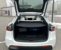 Белый Тесла Model Y, объемом двигателя 0 л и пробегом 3 тыс. км за 45000 $, фото 60 на Automoto.ua