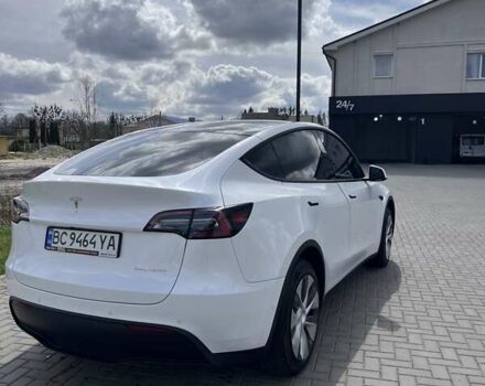 Белый Тесла Model Y, объемом двигателя 0 л и пробегом 66 тыс. км за 23999 $, фото 4 на Automoto.ua