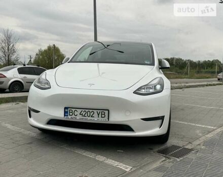 Белый Тесла Model Y, объемом двигателя 0 л и пробегом 39 тыс. км за 37500 $, фото 3 на Automoto.ua