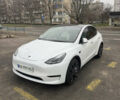 Білий Тесла Model Y, об'ємом двигуна 0 л та пробігом 83 тис. км за 26400 $, фото 1 на Automoto.ua