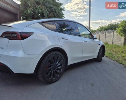 Белый Тесла Model Y, объемом двигателя 0 л и пробегом 59 тыс. км за 32400 $, фото 3 на Automoto.ua