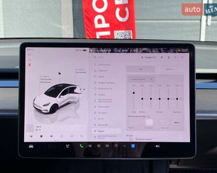 Тесла Model Y 2022 у Києві на Automoto.ua Білий Тесла Model Y, об'ємом двигуна 0 л та пробігом 59 тис. км за 31999 $, фото 23 на Automoto.ua
