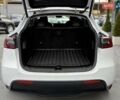 Тесла Model Y 2022 в Ровно на Automoto.ua Белый Тесла Model Y, объемом двигателя 0 л и пробегом 83 тыс. км за 22500 $, фото 21 на Automoto.ua