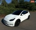 Білий Тесла Model Y, об'ємом двигуна 0 л та пробігом 53 тис. км за 27900 $, фото 1 на Automoto.ua