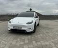 Білий Тесла Model Y, об'ємом двигуна 0 л та пробігом 48 тис. км за 25900 $, фото 1 на Automoto.ua