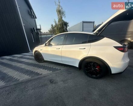 Белый Тесла Model Y, объемом двигателя 0 л и пробегом 25 тыс. км за 35500 $, фото 1 на Automoto.ua