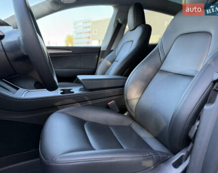 Тесла Model Y 2022 в Киеве на Automoto.ua Белый Тесла Model Y, объемом двигателя 0 л и пробегом 12 тыс. км за 26500 $, фото 8 на Automoto.ua