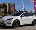 Белый Тесла Model Y, объемом двигателя 0 л и пробегом 75 тыс. км за 27455 $, фото 1 на Automoto.ua