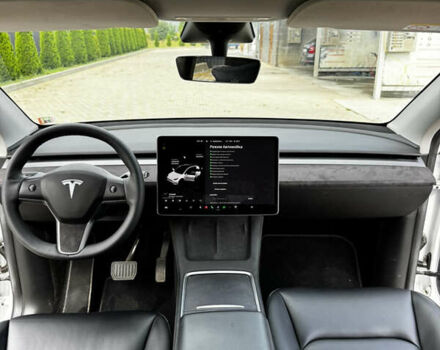 Белый Тесла Model Y, объемом двигателя 0 л и пробегом 91 тыс. км за 29600 $, фото 18 на Automoto.ua