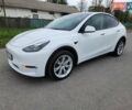 Белый Тесла Model Y, объемом двигателя 0 л и пробегом 14 тыс. км за 24999 $, фото 1 на Automoto.ua