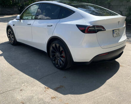 Белый Тесла Model Y, объемом двигателя 0 л и пробегом 64 тыс. км за 28500 $, фото 4 на Automoto.ua