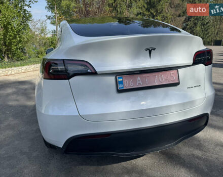 Белый Тесла Model Y, объемом двигателя 0 л и пробегом 24 тыс. км за 32500 $, фото 12 на Automoto.ua