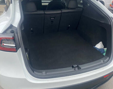 Белый Тесла Model Y, объемом двигателя 0 л и пробегом 38 тыс. км за 26500 $, фото 7 на Automoto.ua