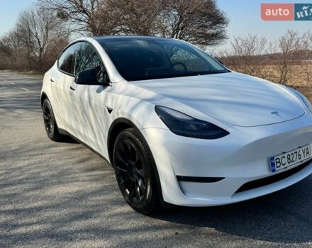 Белый Тесла Model Y, объемом двигателя 0 л и пробегом 80 тыс. км за 25000 $, фото 8 на Automoto.ua