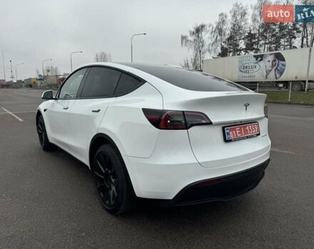 Белый Тесла Model Y, объемом двигателя 0 л и пробегом 59 тыс. км за 31490 $, фото 6 на Automoto.ua