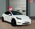 Белый Тесла Model Y, объемом двигателя 0 л и пробегом 89 тыс. км за 30999 $, фото 1 на Automoto.ua