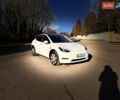 Белый Тесла Model Y, объемом двигателя 0 л и пробегом 51 тыс. км за 26500 $, фото 1 на Automoto.ua