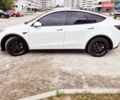 Белый Тесла Model Y, объемом двигателя 0 л и пробегом 28 тыс. км за 26999 $, фото 8 на Automoto.ua