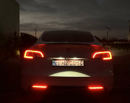 Белый Тесла Model Y, объемом двигателя 0 л и пробегом 24 тыс. км за 32000 $, фото 30 на Automoto.ua