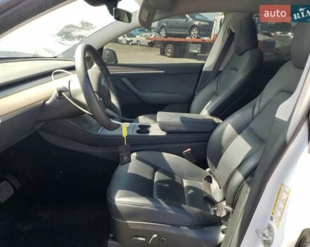 Белый Тесла Model Y, объемом двигателя 0 л и пробегом 36 тыс. км за 18100 $, фото 6 на Automoto.ua