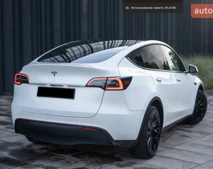 Белый Тесла Model Y, объемом двигателя 0 л и пробегом 40 тыс. км за 28300 $, фото 6 на Automoto.ua