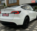 Белый Тесла Model Y, объемом двигателя 0 л и пробегом 29 тыс. км за 29900 $, фото 12 на Automoto.ua