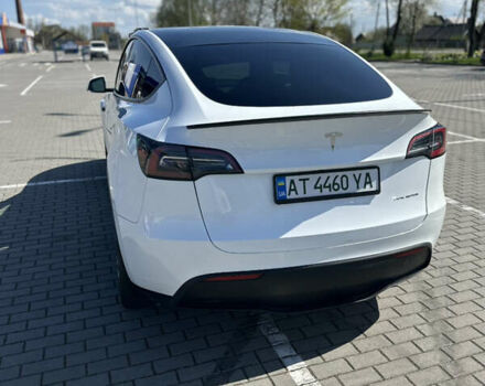 Белый Тесла Model Y, объемом двигателя 0 л и пробегом 32 тыс. км за 27199 $, фото 30 на Automoto.ua