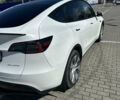 Белый Тесла Model Y, объемом двигателя 0 л и пробегом 32 тыс. км за 27199 $, фото 28 на Automoto.ua