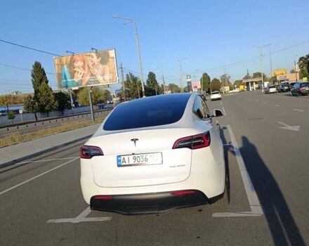 Белый Тесла Model Y, объемом двигателя 0 л и пробегом 36 тыс. км за 24990 $, фото 4 на Automoto.ua
