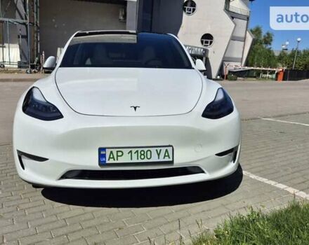 Белый Тесла Model Y, объемом двигателя 0 л и пробегом 11 тыс. км за 35000 $, фото 11 на Automoto.ua