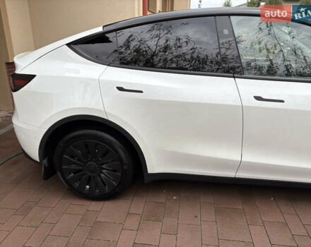Тесла Model Y 2023 в Новояворовск на Automoto.ua Белый Тесла Model Y, объемом двигателя 0 л и пробегом 41 тыс. км за 28300 $, фото 11 на Automoto.ua