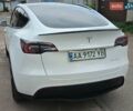 Белый Тесла Model Y, объемом двигателя 0 л и пробегом 9 тыс. км за 28400 $, фото 2 на Automoto.ua