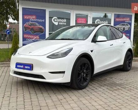 Белый Тесла Model Y, объемом двигателя 0 л и пробегом 34 тыс. км за 27500 $, фото 1 на Automoto.ua