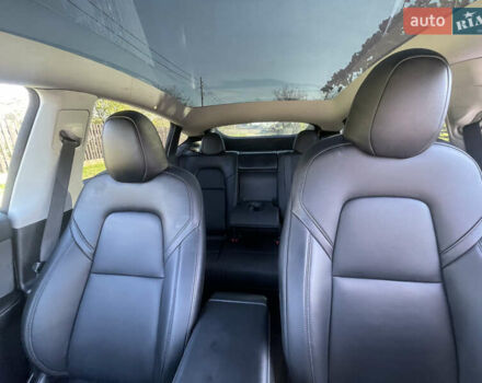 Белый Тесла Model Y, объемом двигателя 0 л и пробегом 68 тыс. км за 25900 $, фото 12 на Automoto.ua