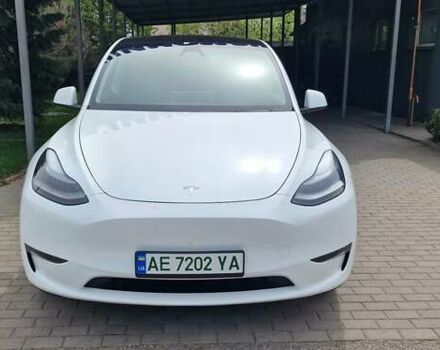 Белый Тесла Model Y, объемом двигателя 0 л и пробегом 4 тыс. км за 38500 $, фото 1 на Automoto.ua