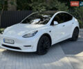 Белый Тесла Model Y, объемом двигателя 0 л и пробегом 52 тыс. км за 42000 $, фото 1 на Automoto.ua