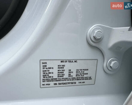 Белый Тесла Model Y, объемом двигателя 0 л и пробегом 35 тыс. км за 29500 $, фото 16 на Automoto.ua