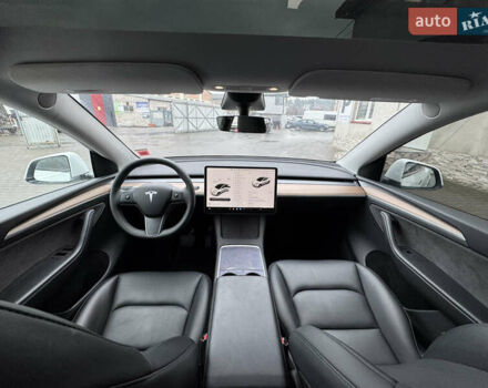 Білий Тесла Model Y, об'ємом двигуна 0 л та пробігом 37 тис. км за 25500 $, фото 22 на Automoto.ua