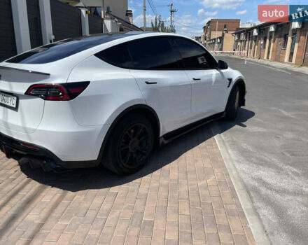 Белый Тесла Model Y, объемом двигателя 0 л и пробегом 13 тыс. км за 26500 $, фото 10 на Automoto.ua