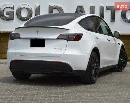 Белый Тесла Model Y, объемом двигателя 0 л и пробегом 8 тыс. км за 33900 $, фото 17 на Automoto.ua