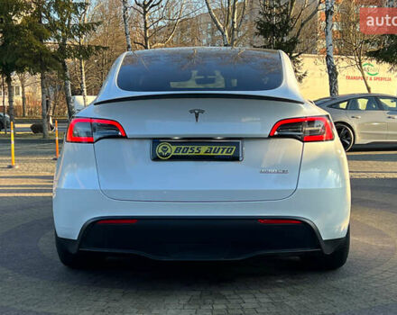 Білий Тесла Model Y, об'ємом двигуна 0 л та пробігом 73 тис. км за 27750 $, фото 5 на Automoto.ua