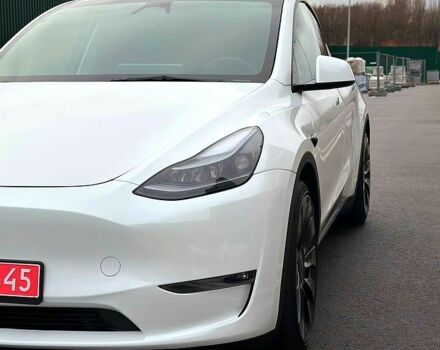 Білий Тесла Model Y, об'ємом двигуна 0 л та пробігом 33 тис. км за 28700 $, фото 3 на Automoto.ua