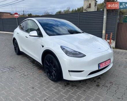 Белый Тесла Model Y, объемом двигателя 0 л и пробегом 108 тыс. км за 25500 $, фото 6 на Automoto.ua