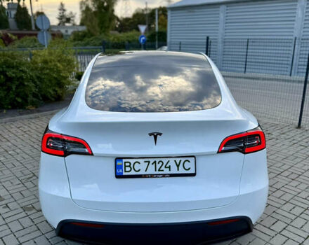 Тесла Model Y 2023 в Львове на Automoto.ua Белый Тесла Model Y, объемом двигателя 0 л и пробегом 48 тыс. км за 28900 $, фото 17 на Automoto.ua