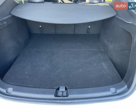 Белый Тесла Model Y, объемом двигателя 0 л и пробегом 68 тыс. км за 25900 $, фото 13 на Automoto.ua